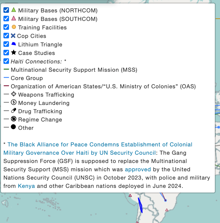 Legenda do mapa indicando o tamanho e a localização geográfica de comandos, bases e instalações de treinamento militares dos EUA
