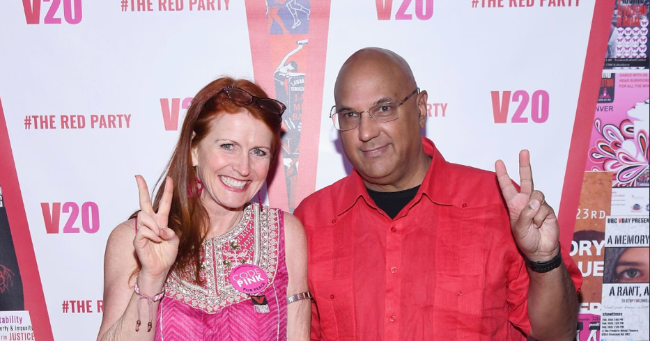 Cofundadora do Code Pink Jodie Evans com o marido Neville Roy Singham em 2018