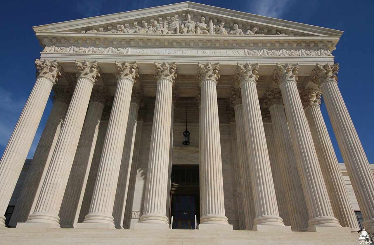 Fachada da Suprema Corte dos Estados Unidos, em Washington.