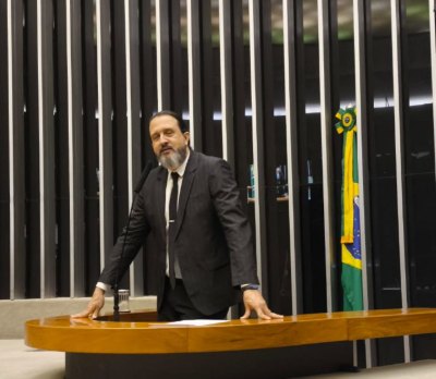 Laudelino na tribuna da Câmara dos Deputados — homenagem à Imperatriz Leopoldina